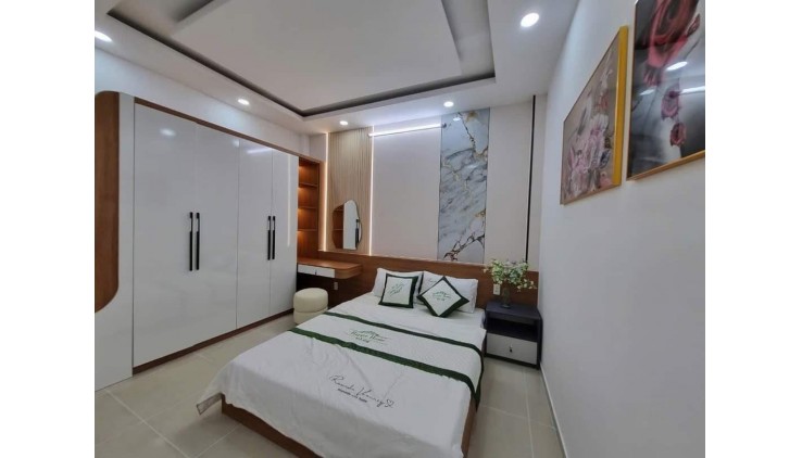 Bán gấp nhà 55m², 4 phòng ngủ, PHẠM VĂN CHIÊU, Gò Vấp, 5.9 tỷ